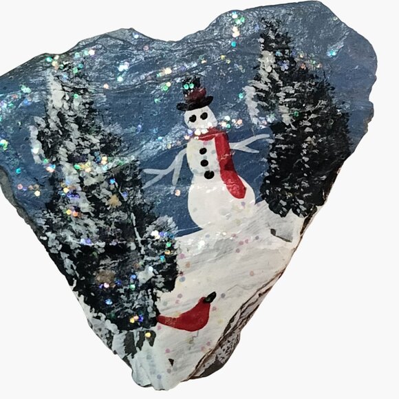 Hand Painted Snowman Scene  Brooch Heart Shaped Slate Stone Glitter Accent OOAK - Picture 2 of 4